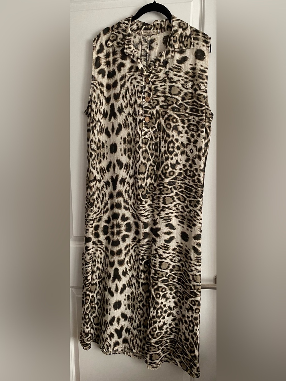 NWOT Vanessa Alexandra Made In Italy  Leopard Print Maxi Linen Dress
